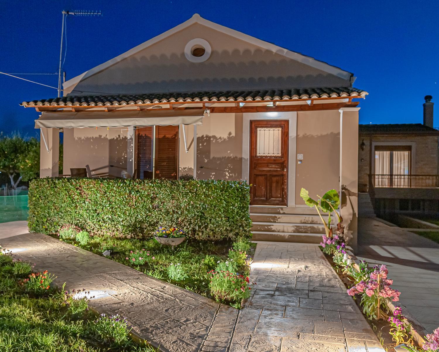 Holiday home Small Garden By Spyros