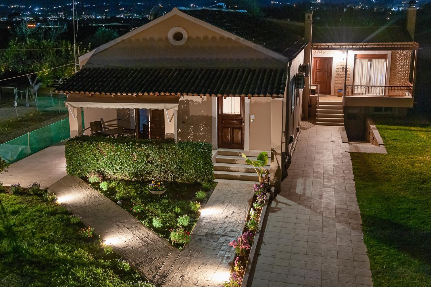 Small Garden By Spyros Holiday home *
